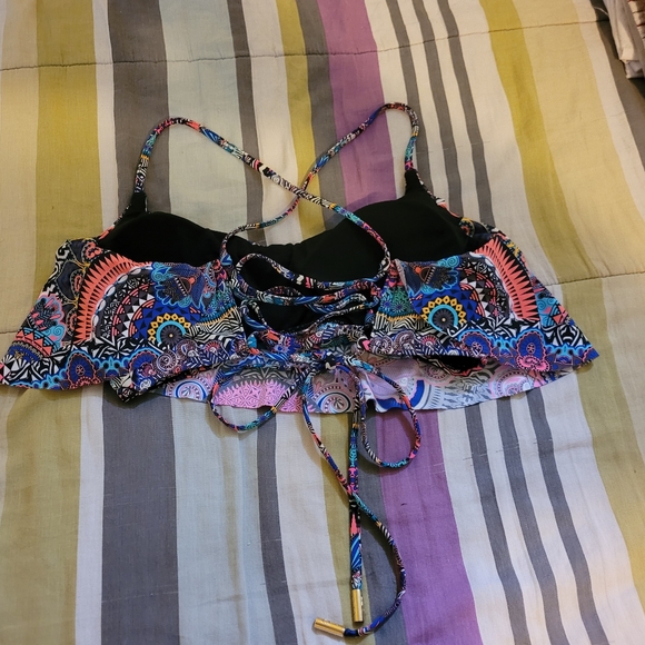 Red Carter Montezuma Flounce Swim Top, BNWOT, Size M - Picture 5 of 7